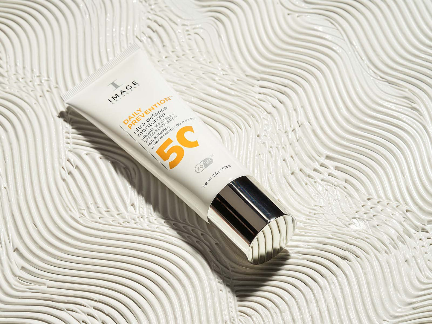 DAILY PREVENTION ultra defense moisturizer SPF 50